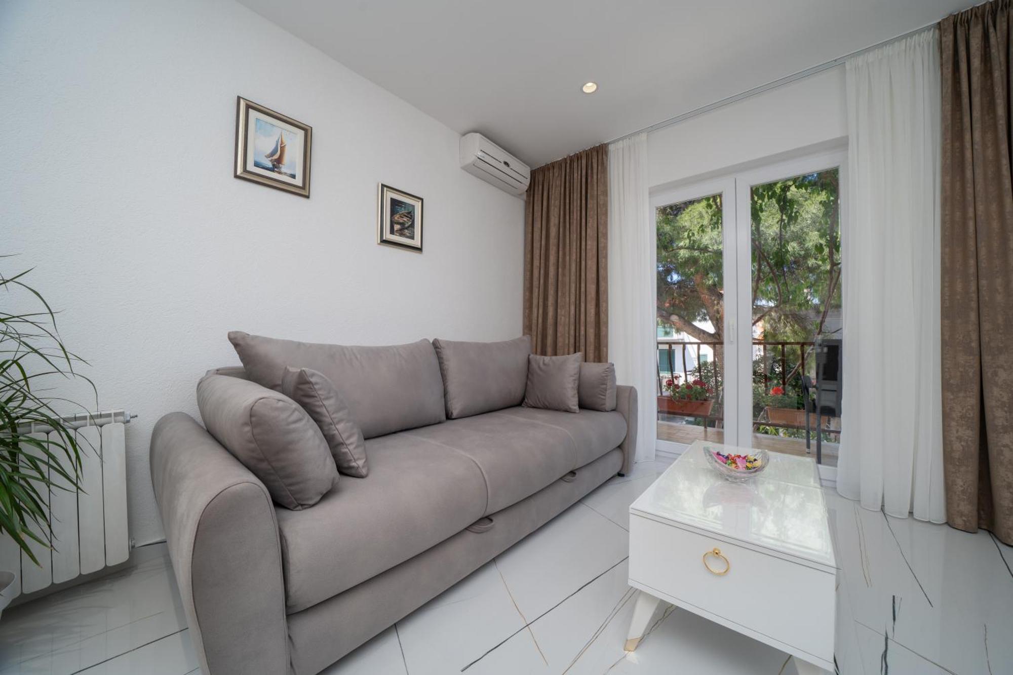 Apartmani Marivo Baška Voda エクステリア 写真