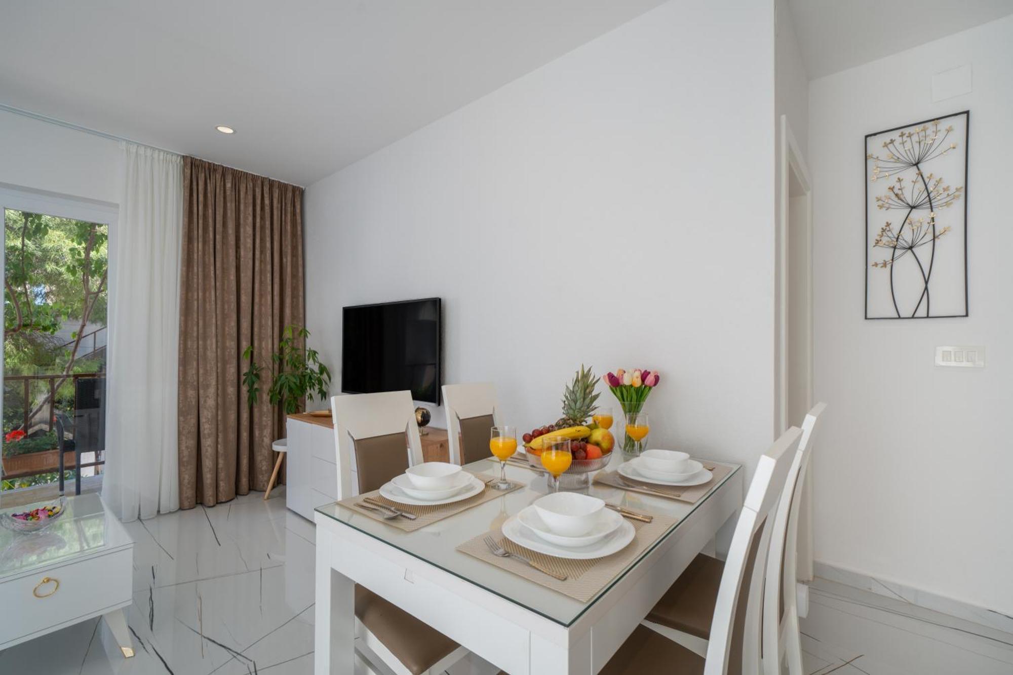 Apartmani Marivo Baška Voda エクステリア 写真