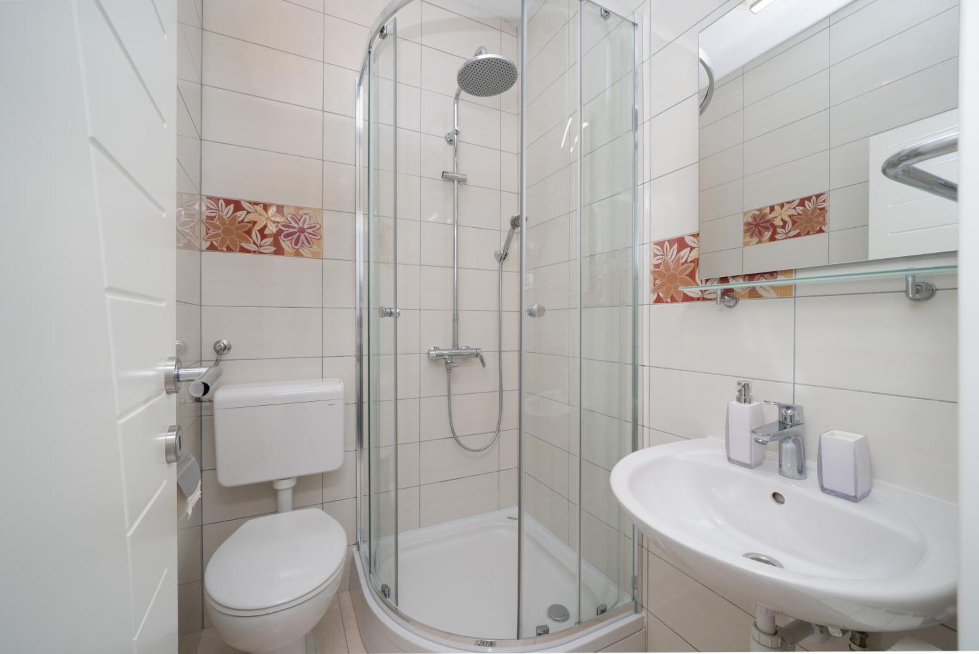 Apartmani Marivo Baška Voda エクステリア 写真